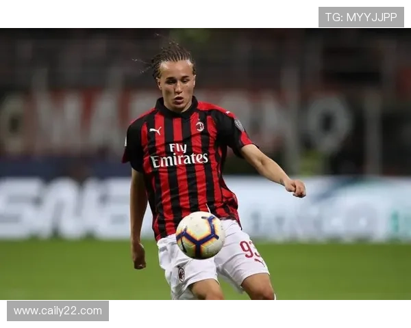 比甲联赛精彩直播:强强对话谁能问鼎桂冠?